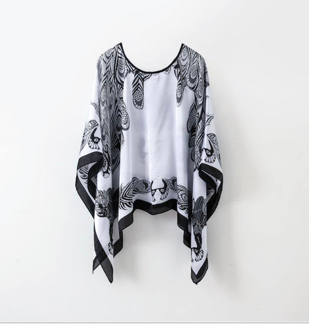 Vintage Monochrome Poncho Top - Loose Fit Round Neck Tunic Top
