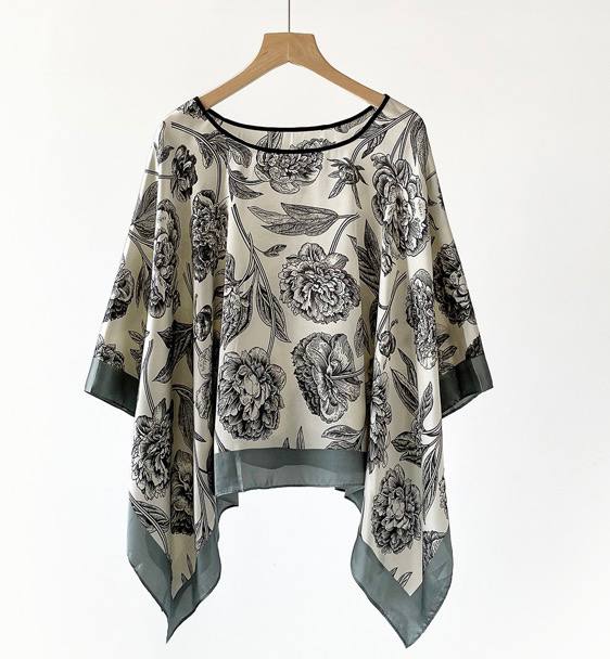 Vintage Floral Poncho Top - Asymmetric Hem