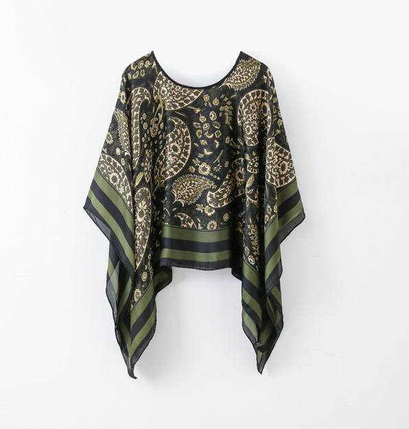 Vintage Paisley Batwing Poncho Top – Loose Fit  Asymmetric Blouse