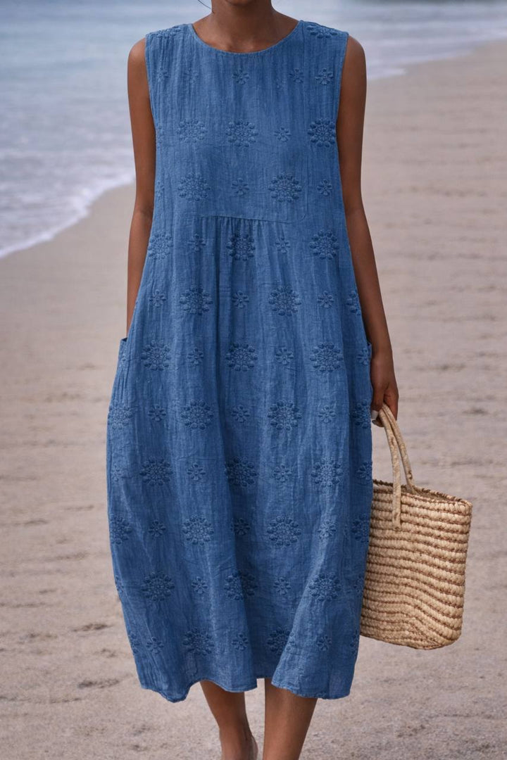 Women's Sleeveless Textured Lightweight Midi Dress