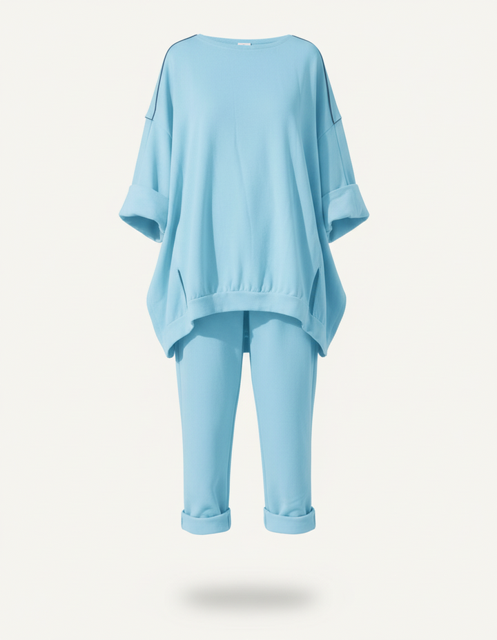 Oversized Sweatshirt & Jogger – Long Sleeve Top & Cropped Jogger Pants Co-Ord Set